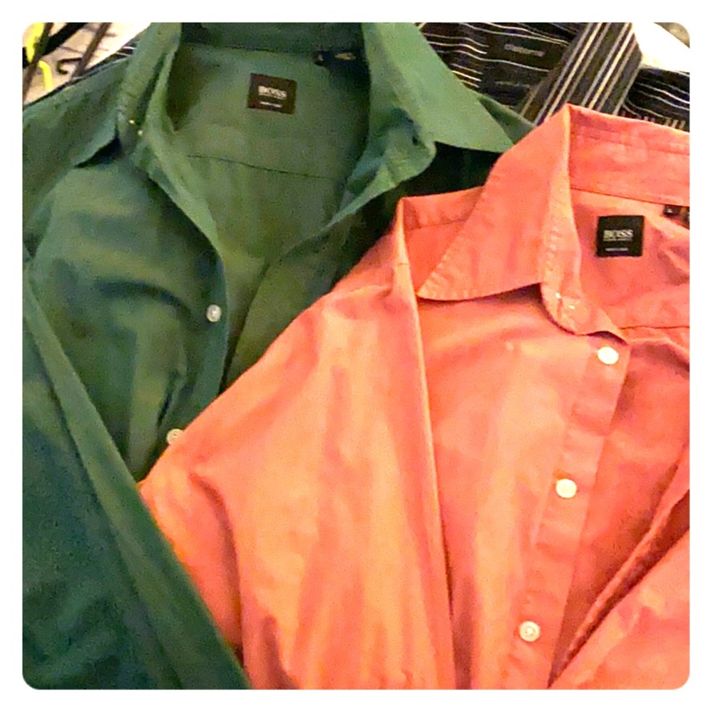 Hugo Boss set of 2 men’s L button down shirt